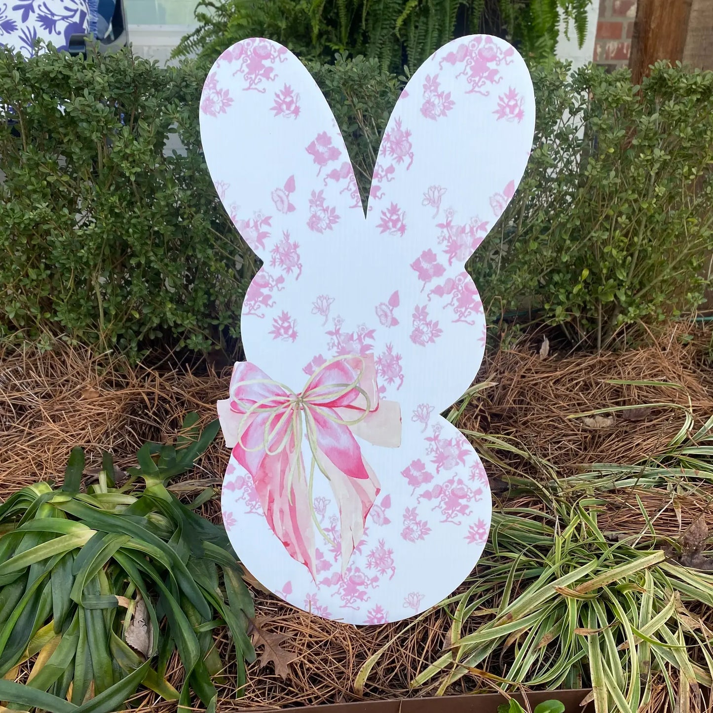 Chinoiserie Bunny Yard Stake (PRE-SALE)